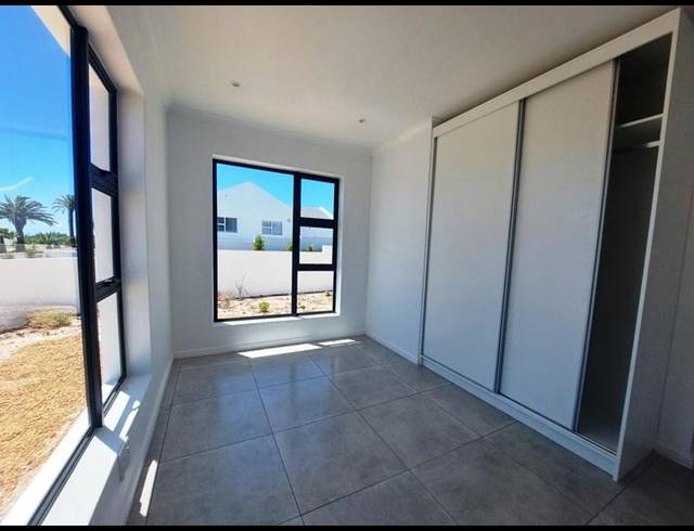 3 BEDROOM HOUSE FOR SALE IN SHELLEY POINT